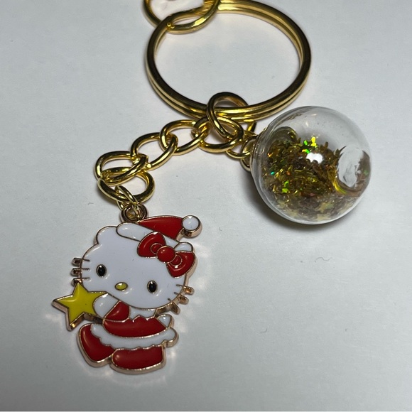 Hello Kitty Christmas Keychain Bag Charm - Picture 3 of 5